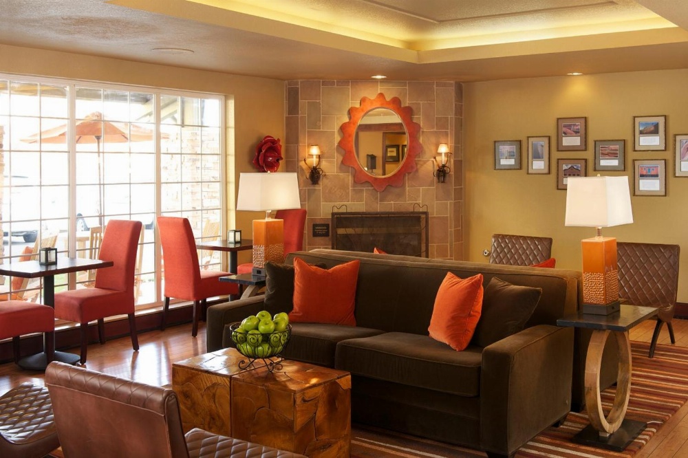 Larkspur Landing Campbell - An All-Suite Hotel